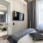 Apartment Alfa Bohomoltsia 11a Lviv