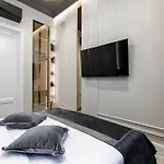 Apartment Alfa Bohomoltsia 11a