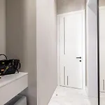Apartment Alfa Bohomoltsia 11a