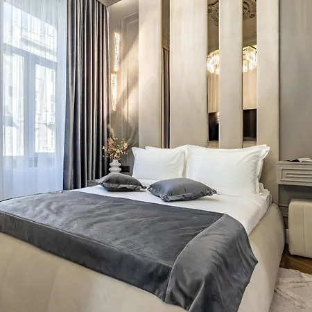 Alfa Bohomoltsia 11a * Lwów