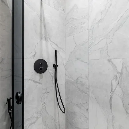 Alfa Bohomoltsia 11a Апартаменты