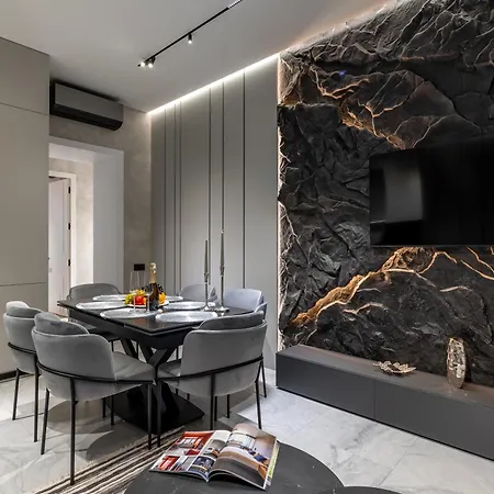 Apartament Alfa Bohomoltsia 11a *