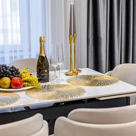 Alfa Bohomoltsia 11a Apartament Lwów