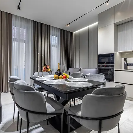 Alfa Bohomoltsia 11a Lwów