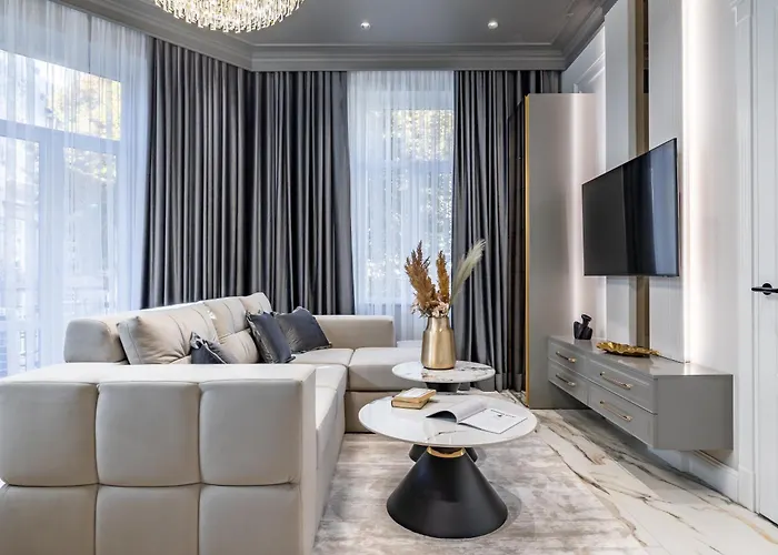 Alfa Bohomoltsia 11a Apartamento Lviv