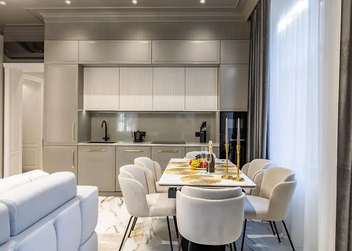 דירה Alfa Bohomoltsia 11a