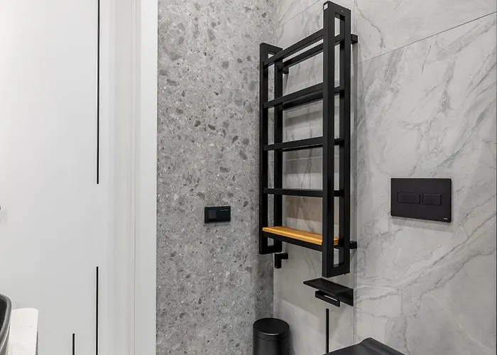 Alfa Bohomoltsia 11a לבוב