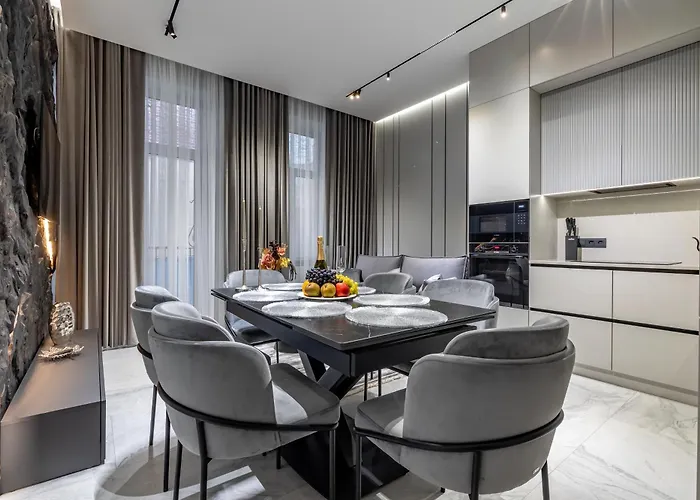 Alfa Bohomoltsia 11a לבוב